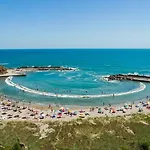 Πανσιόν Golden Flake 4km From Bolata Bŭlgarevo